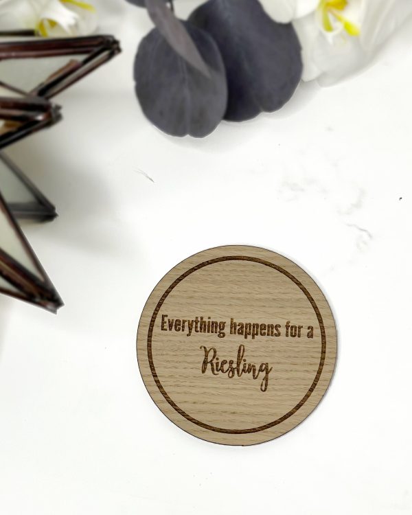 Vin citat coaster – Everything happens for a Riesling