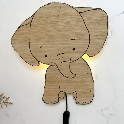 Lampe – Stående elefant